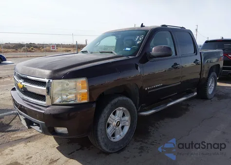 2008 Chevrolet Silverado 1500 Ltz z USA, uszkodzony, nr VIN 2GCEK13M381118838